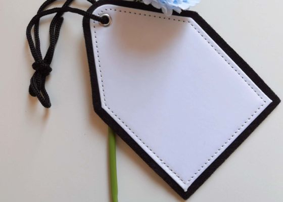 Χρωματική υπολίμανση κενό αυτοκινητό φρεσκάρισμα Ετικέτα κρεμάστρα για την εξατομικευμένη εκτύπωση